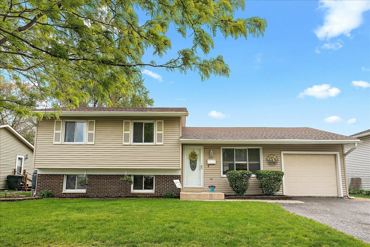Property Photo: 5131 Deerpath Road IL 60452