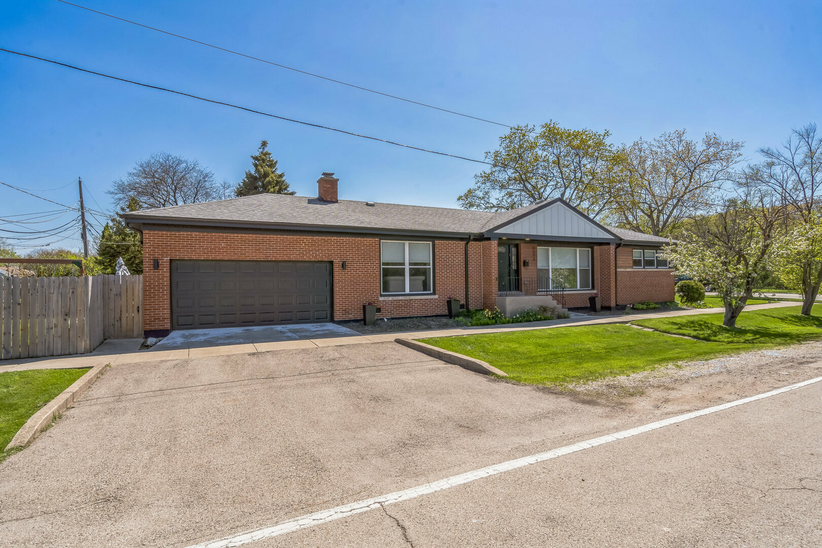 9543 Lorel Avenue  Skokie IL 60077 photo