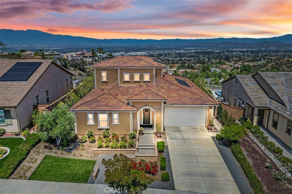Property Photo: 2521 Chad Zeller CA 92882