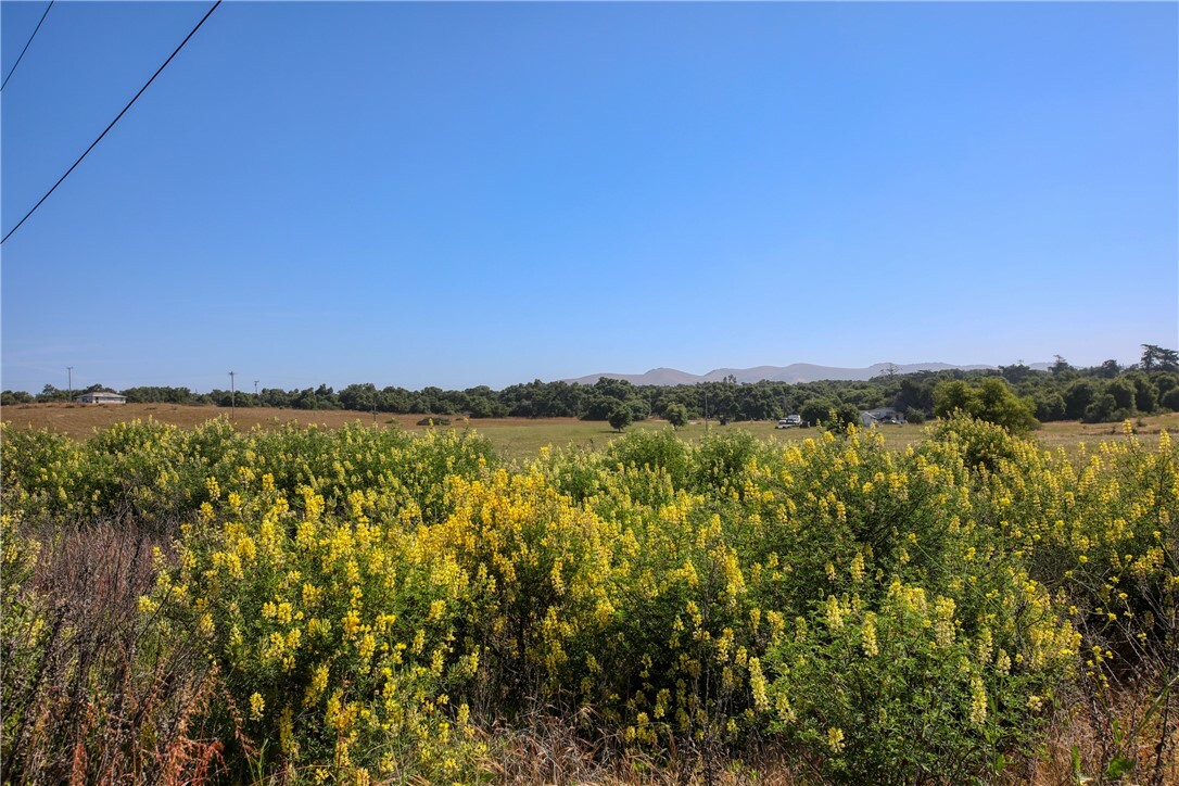 Property Photo: 1276 Pomeroy Road CA 93420