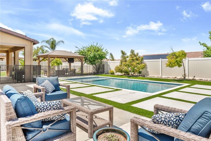 Property Photo: 1691 Amie Court CA 92374