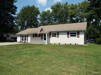Property Photo: 207 Saint Joseph Avenue MO 63366