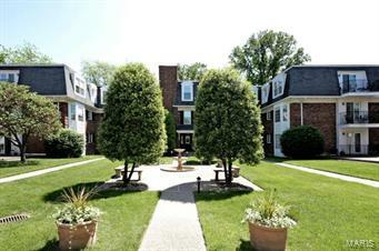 Property Photo: 524 N Kirkwood Road 3A MO 63122