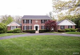 Property Photo: 1040 Wellington Terrace MO 63017