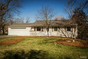 Property Photo: 433 Covert Court MO 63021
