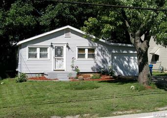 Property Photo: 3825 Fee Fee MO 63044