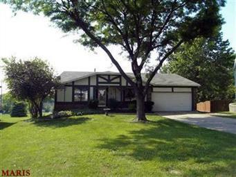 Property Photo: 1011 Rosary Tree Court MO 63031