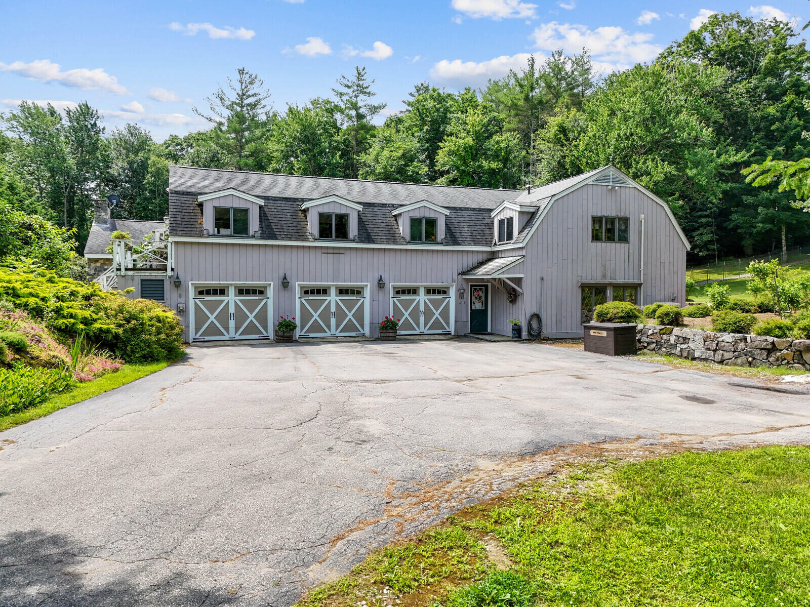 Property Photo: 16 Davis Point Road ME 04284