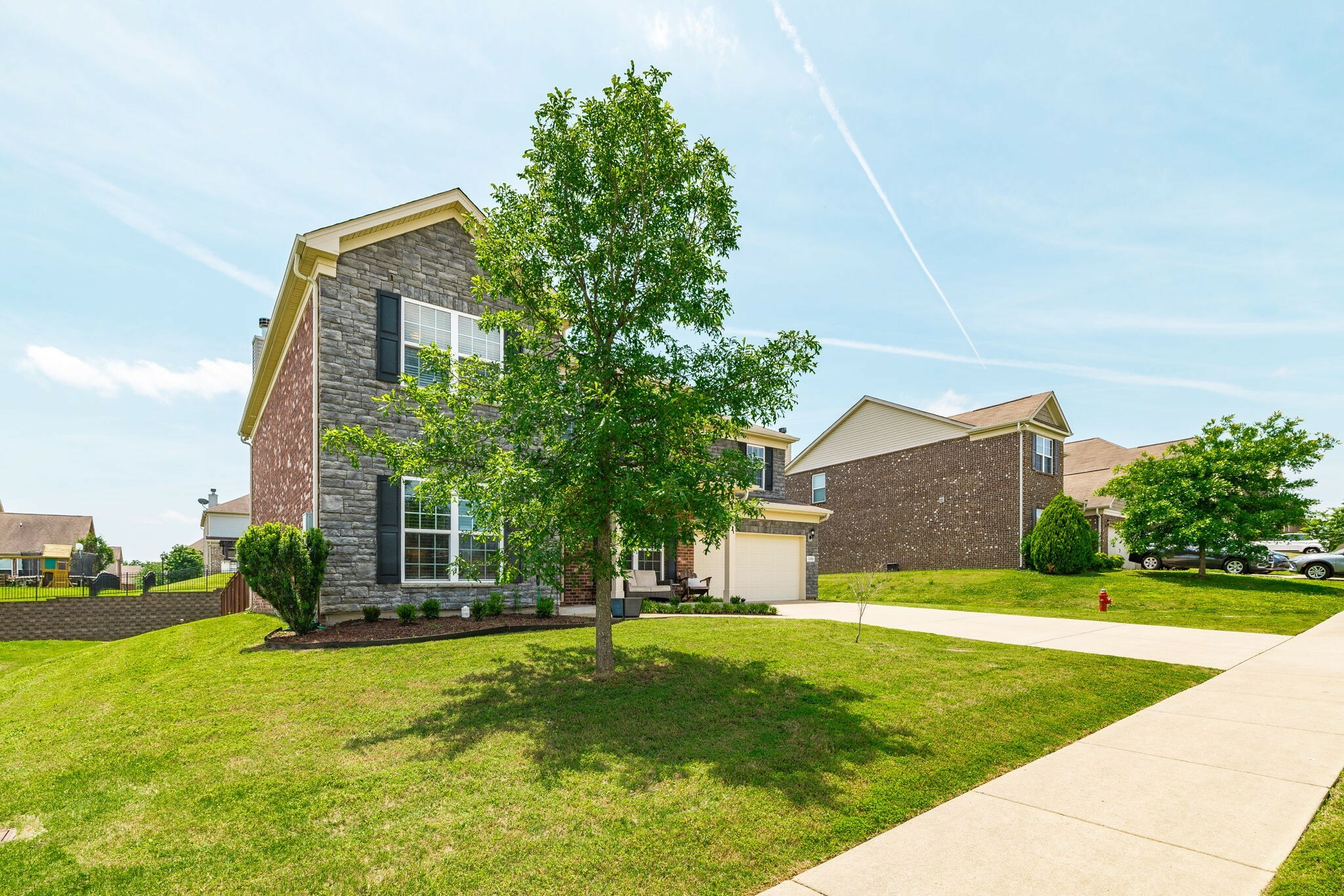 Property Photo: 1086 Abberley Cir TN 37075