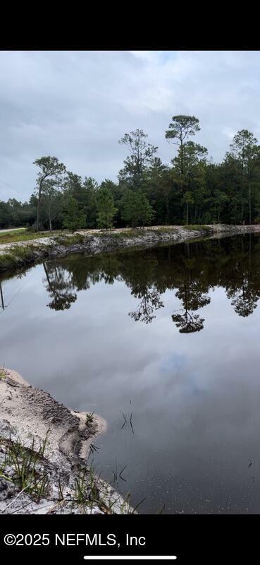 Property Photo: 601 Georgetown Denver Road FL 32112