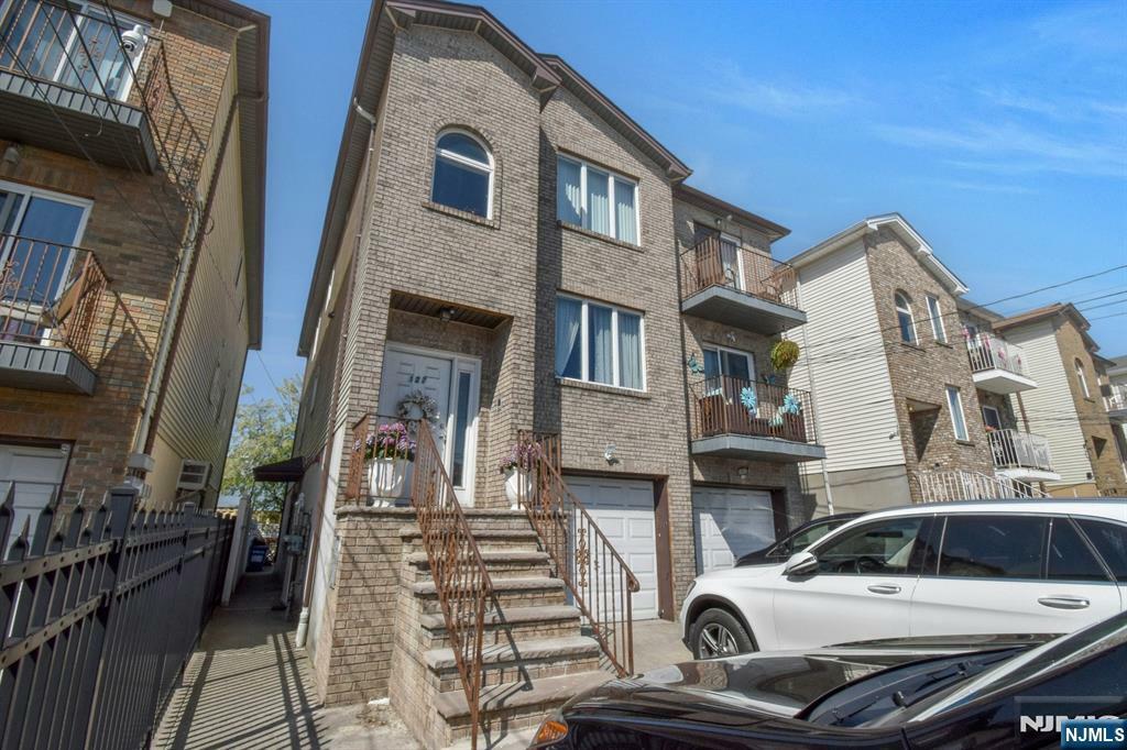 Property Photo:  127 Brill Street  NJ 07105 