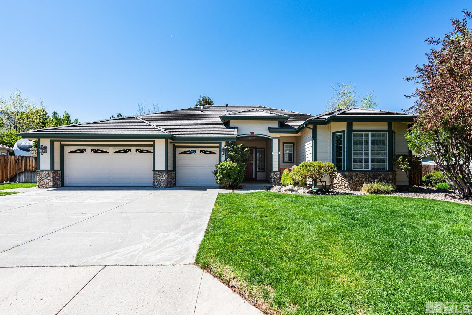 Property Photo: 706 Norfolk Drive NV 89703
