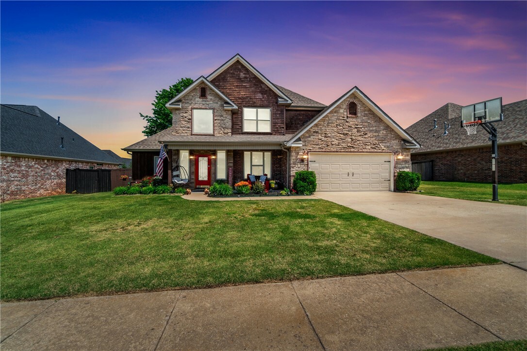 Property Photo: 4217 W Willowbend Drive AR 72758