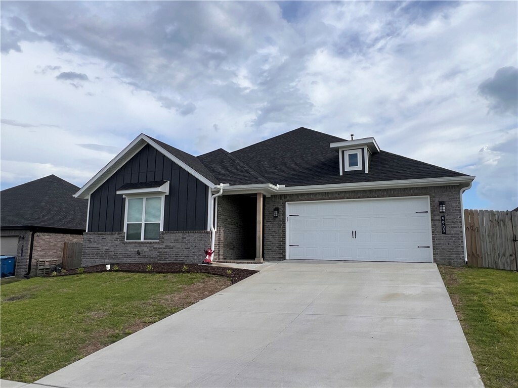 5909 SW Macasin Avenue  Bentonville AR 72713 photo
