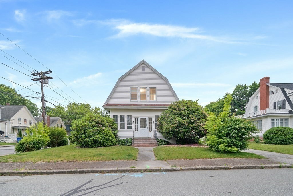 Property Photo:  58 Ashland St  MA 02780 