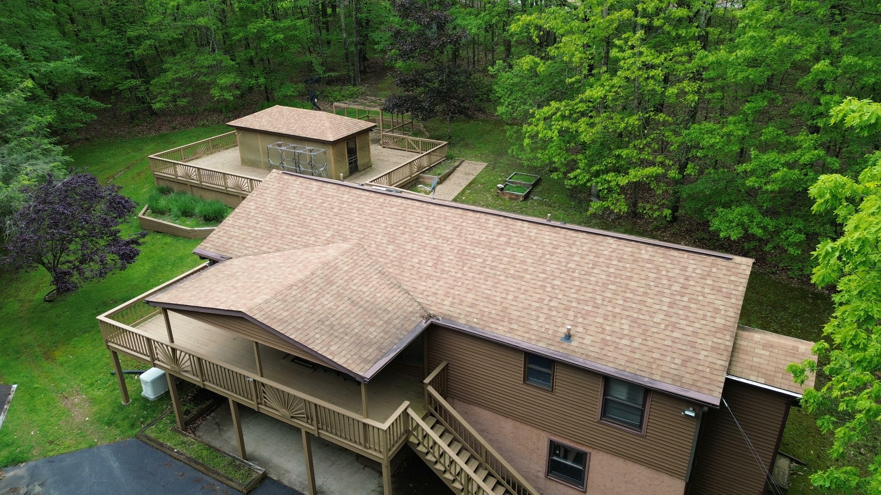 Property Photo: 338 Pond Creek Road PA 18661