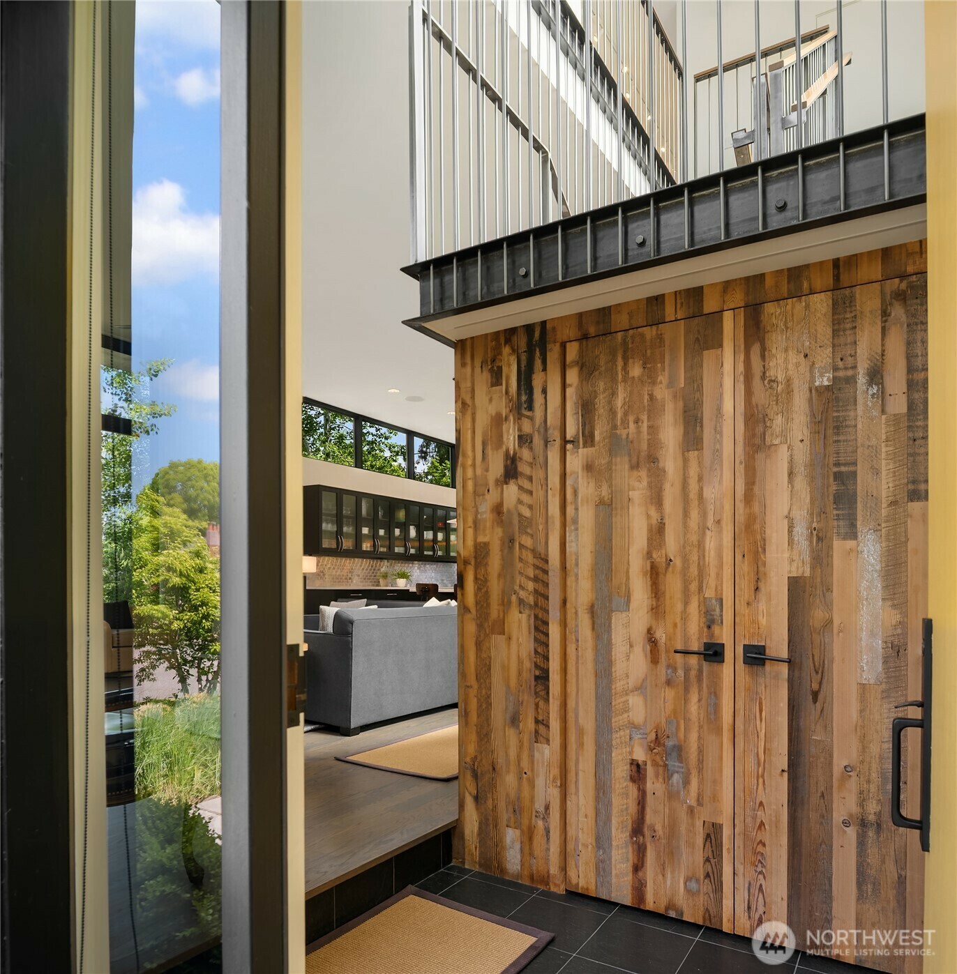Property Photo: 2070 McGilvra Boulevard E WA 98112