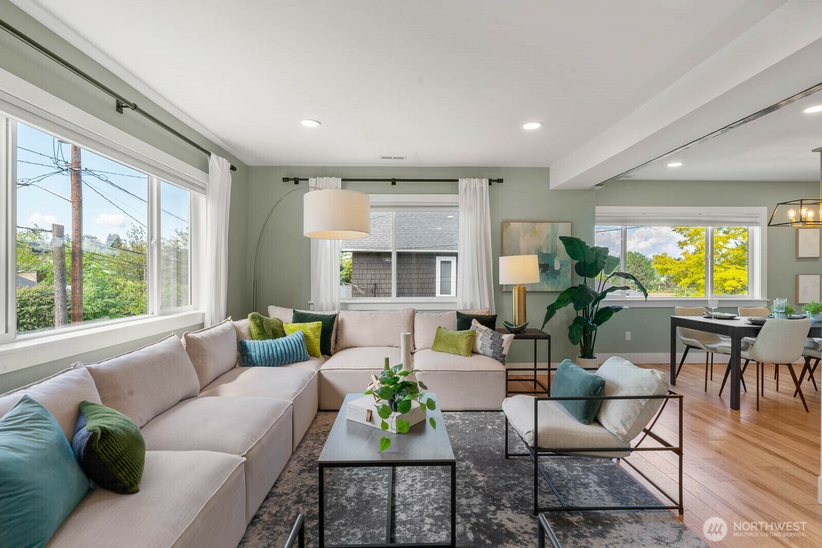 Property Photo: 4530 S Lucile Street WA 98118