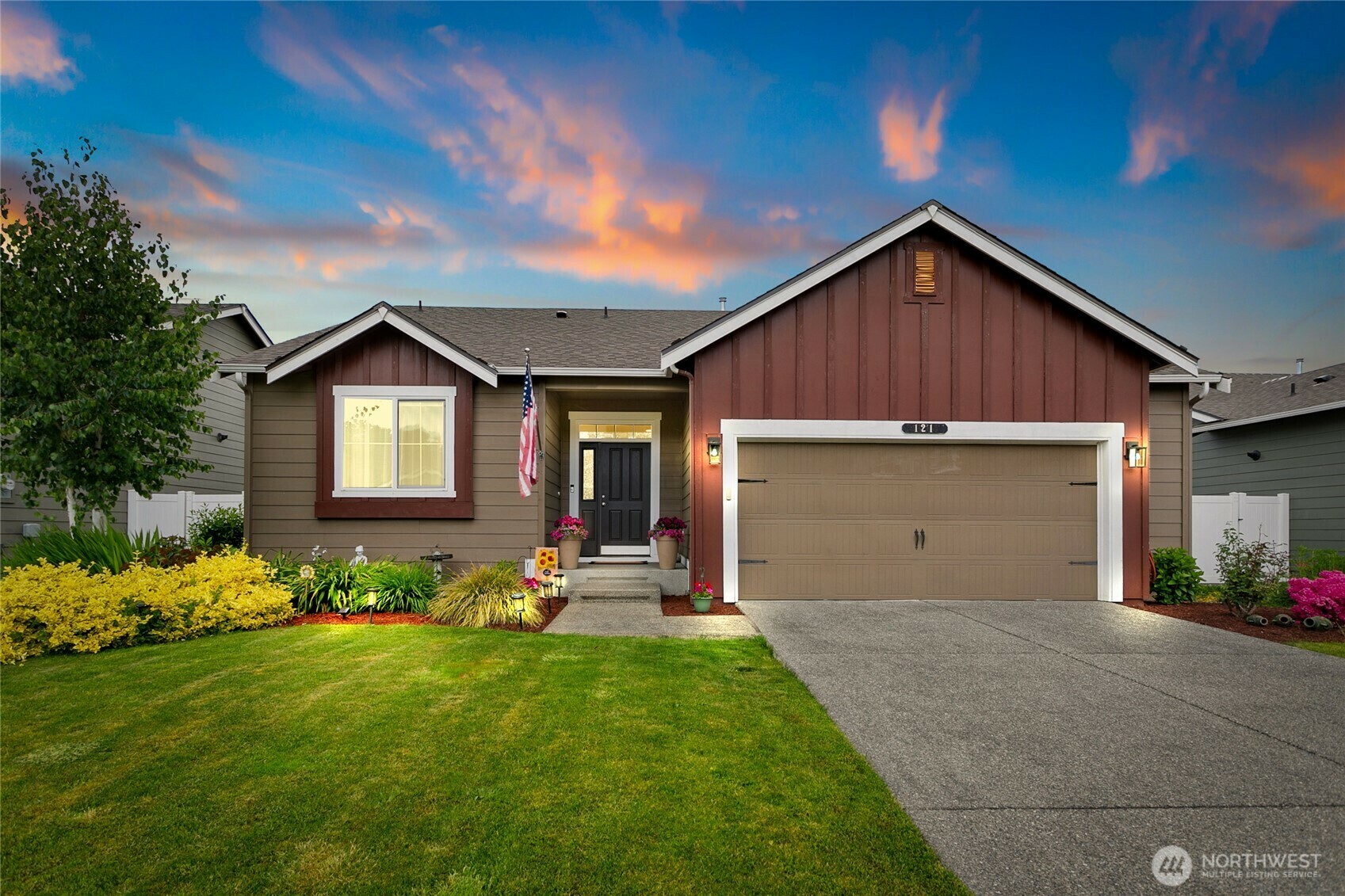 Property Photo: 121 Hickory Avenue SW 26 WA 98360