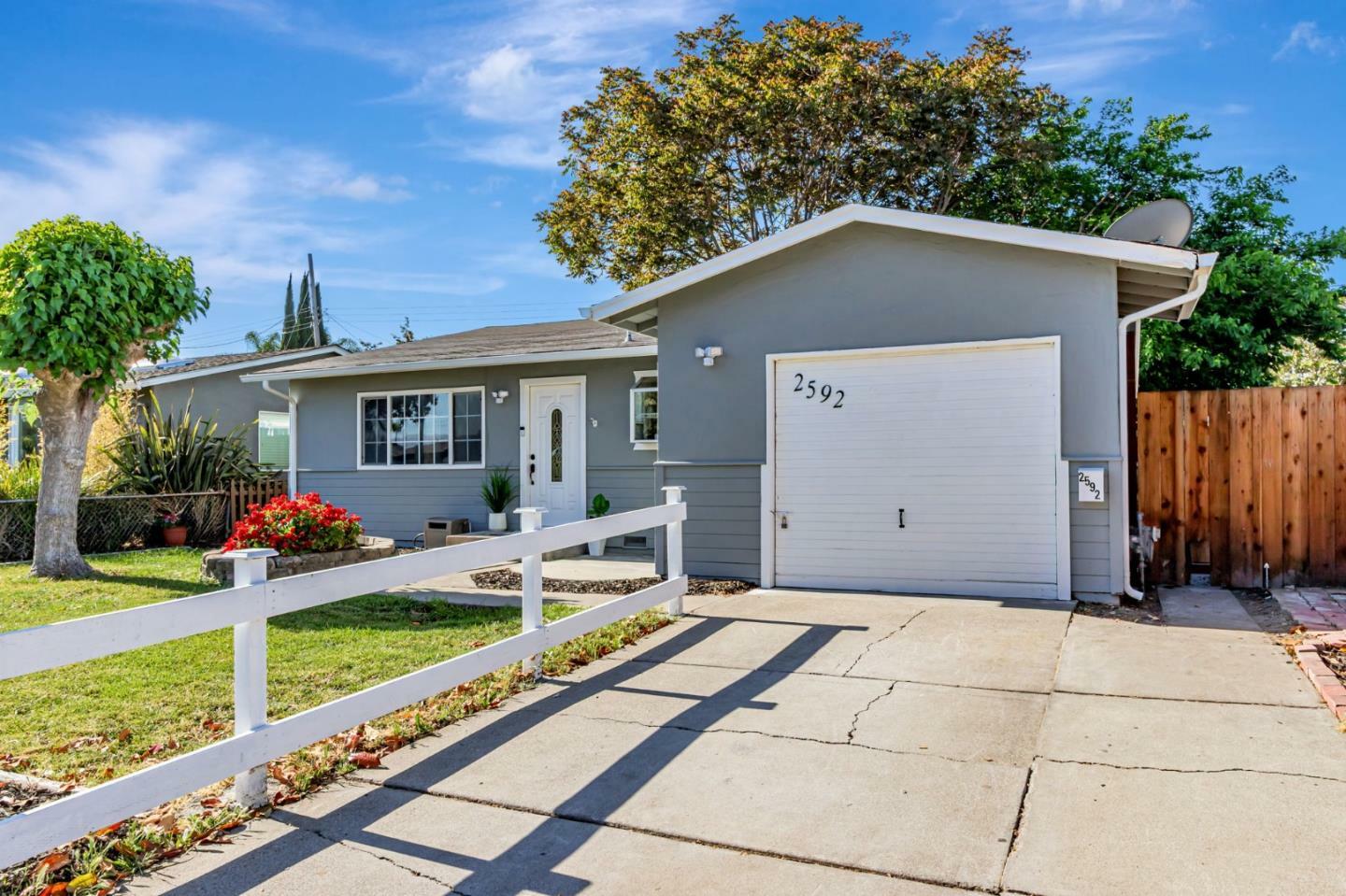 Property Photo: 2592 Amethyst Drive CA 95051
