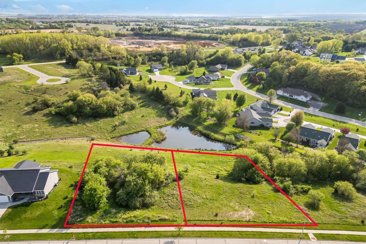 Property Photo: 274 Moraine Drive WI 54971
