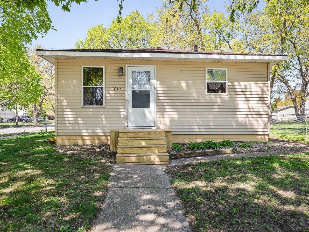 Property Photo: 1450 South Willard Avenue WI 53546