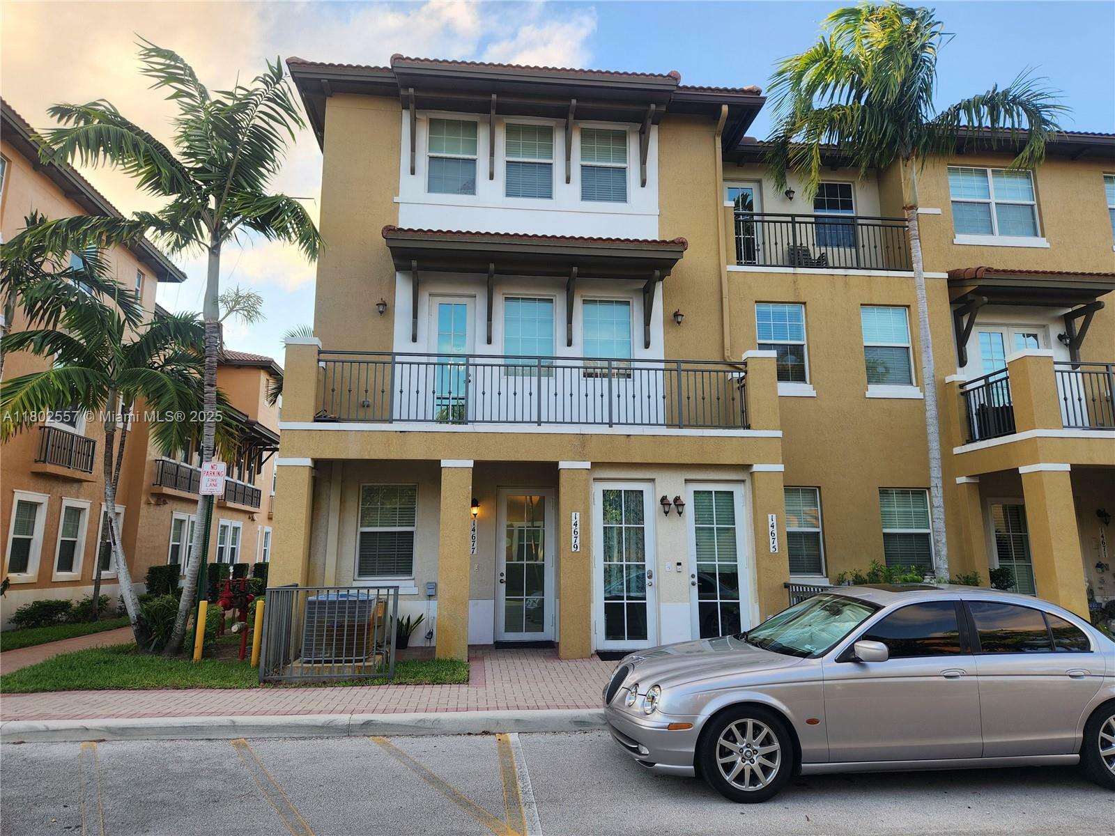 Property Photo: 14677 SW 9th St 1802 FL 33027
