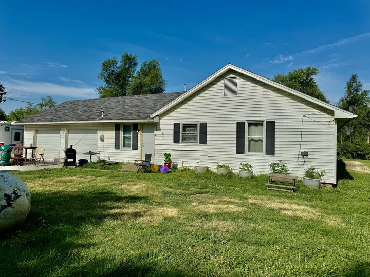 Property Photo: 12824 Main Street MO 65634