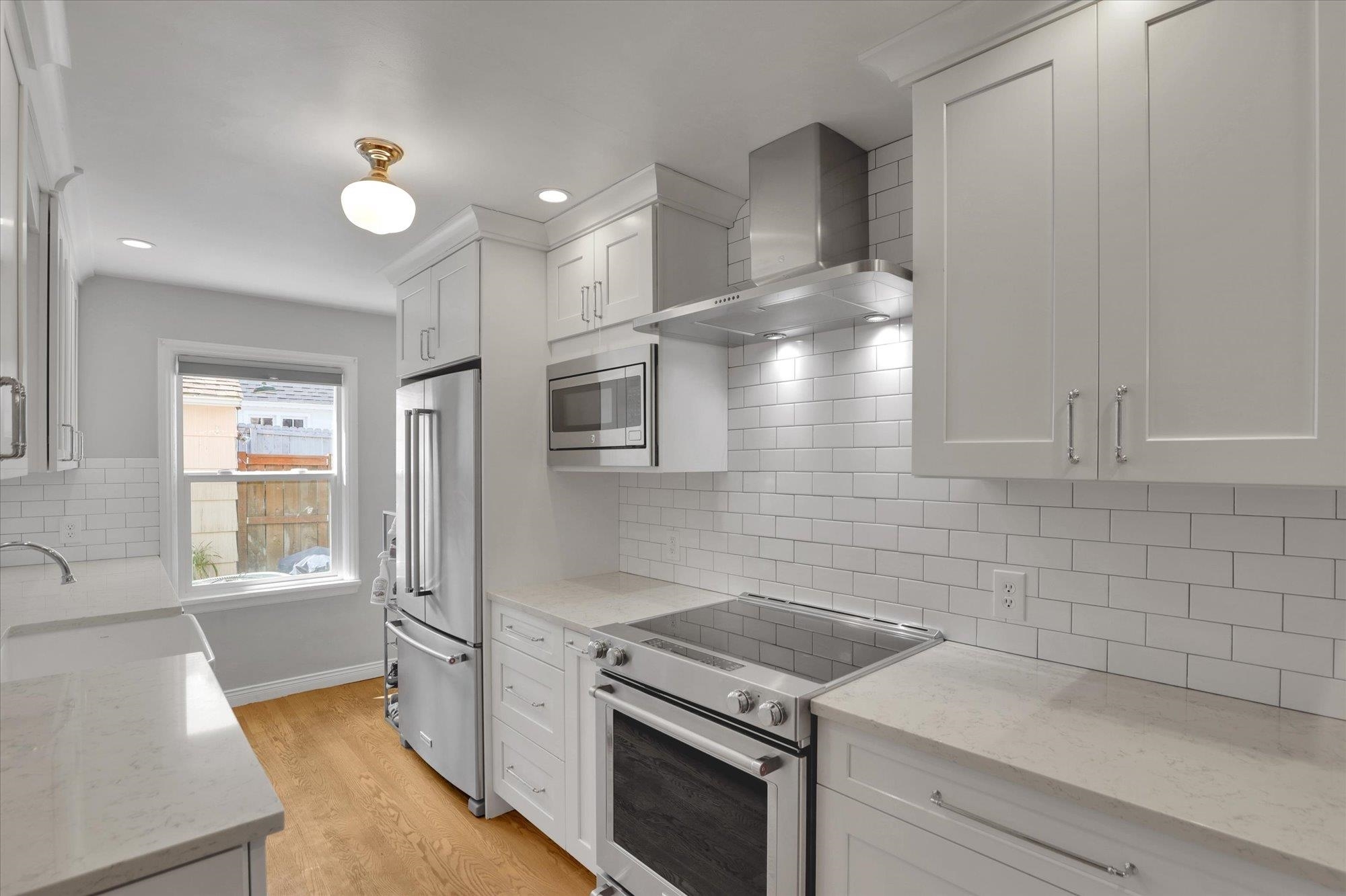 Property Photo: 2609 S Lincoln St WA 99203