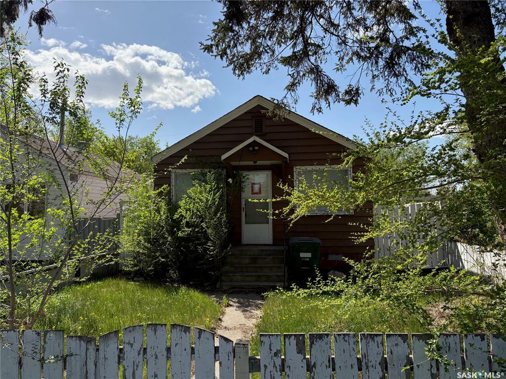 Photo de la propriété: 347 R Avenue S SK S7M 2Z2