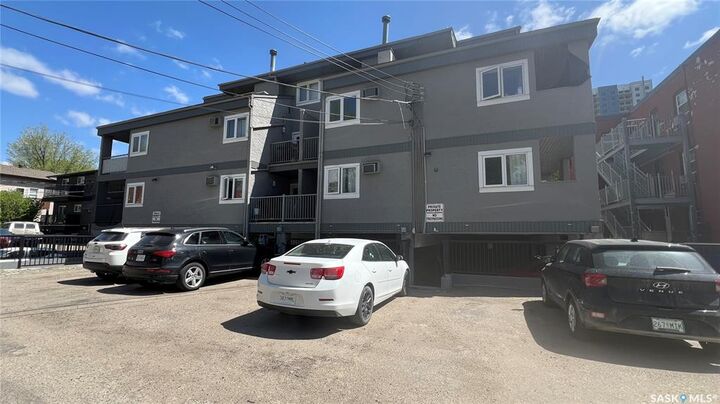 Property Photo: 431 4th Avenue N 201 SK S7K 2M4