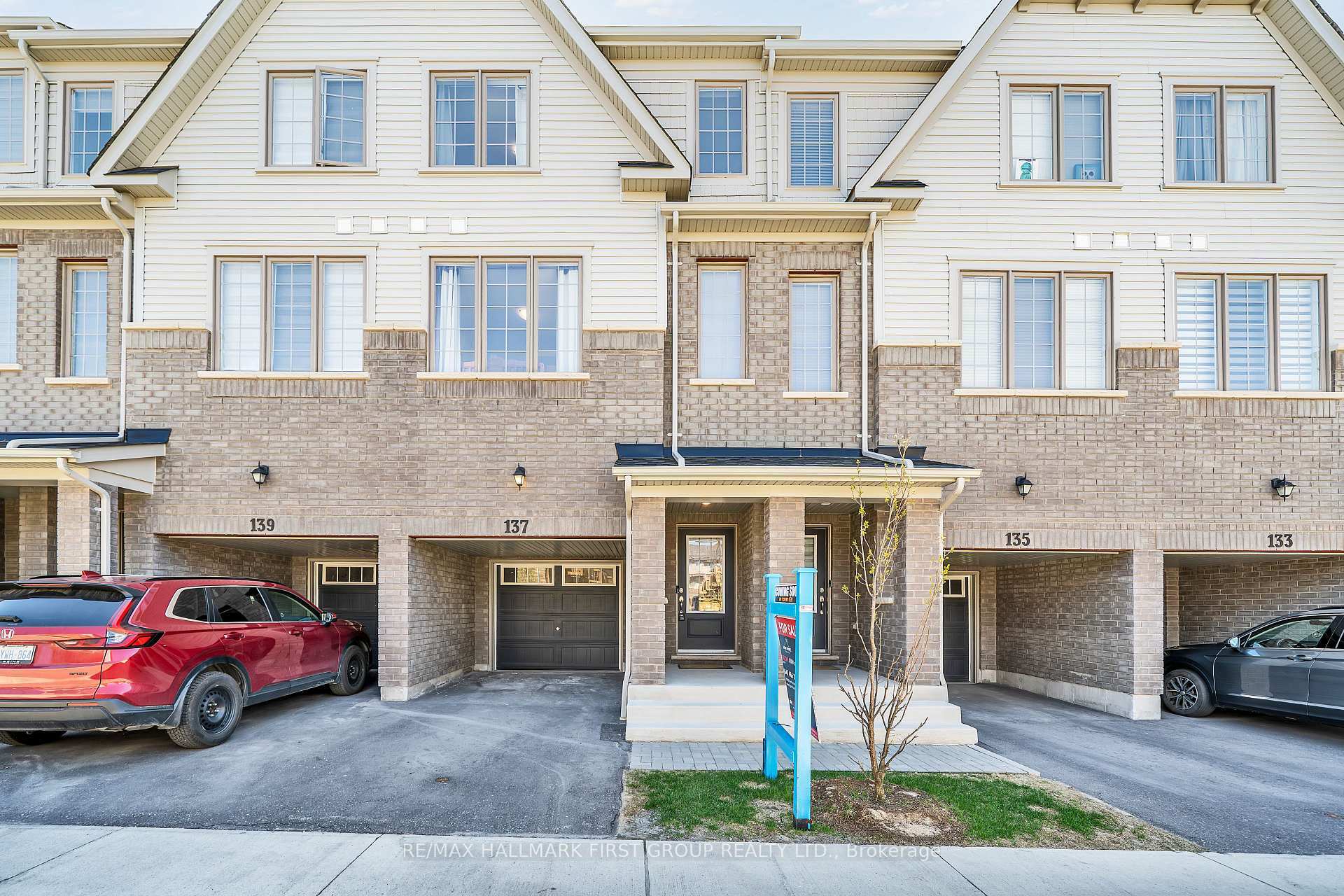 Property Photo: 137 Danzatore Path ON L1L 0P9