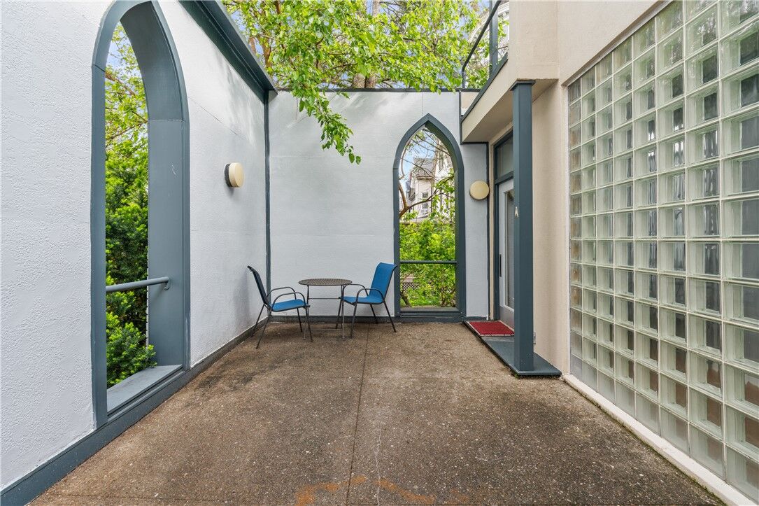 Property Photo: 675 College St A PA 15232