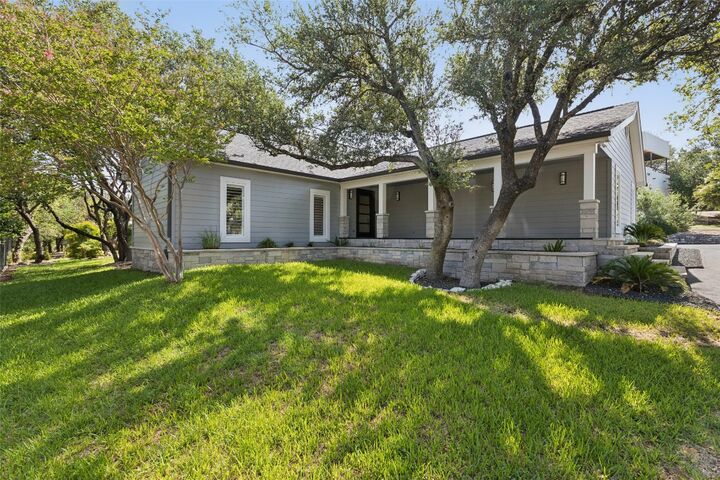 Property Photo: 409 Malabar Street TX 78734
