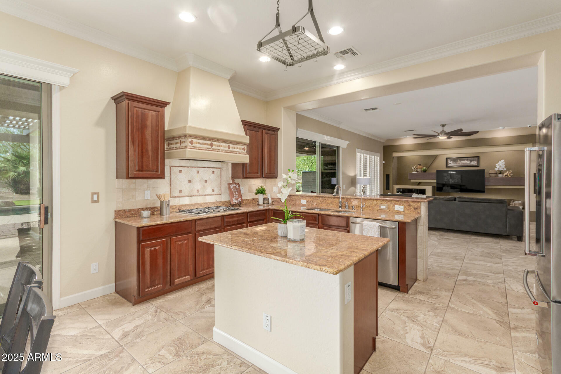 Property Photo: 14426 W Becker Lane AZ 85379
