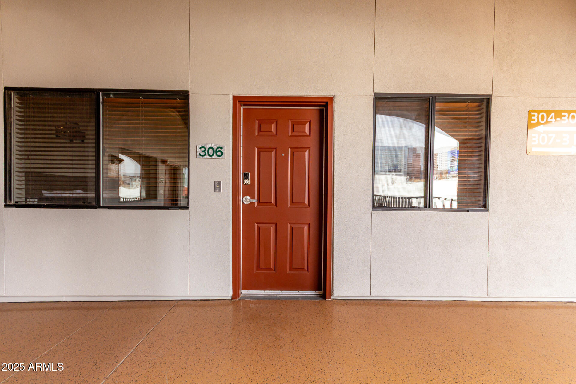 Property Photo: 424 S 2nd Street 306 AZ 85004