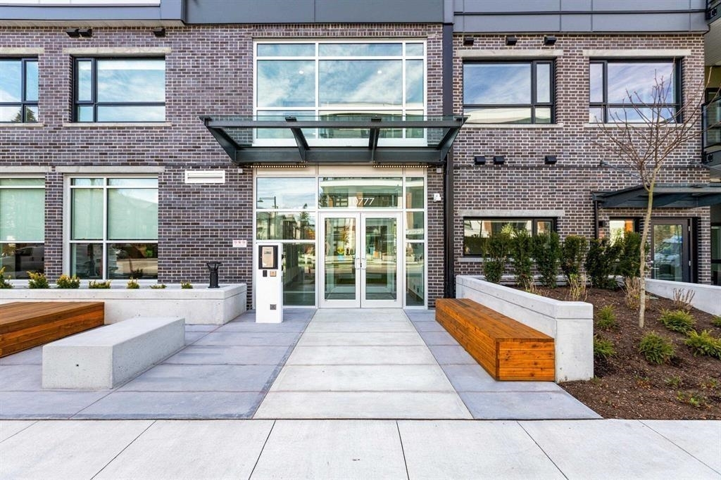 Property Photo: 10777 138 Street 420 BC V3T 0T5