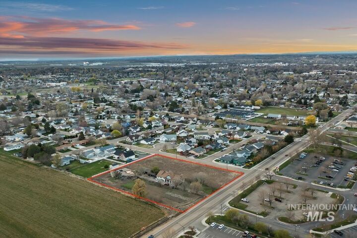 Property Photo: 3514 S Indiana Ave ID 83605