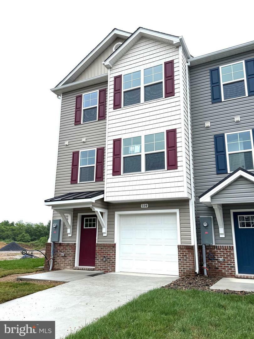 114 Moses Drive  Martinsburg WV 25405 photo