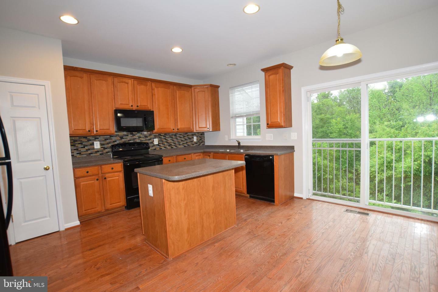 Property Photo: 150 Executive Circle VA 22554