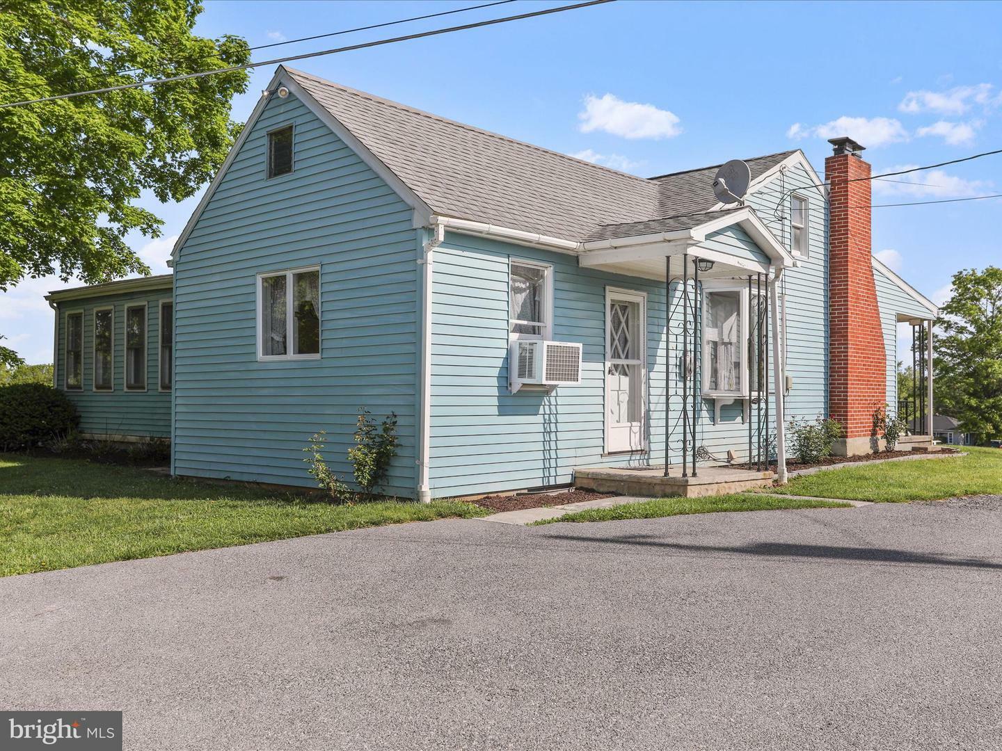 Property Photo: 4126 Coseytown Road PA 17225
