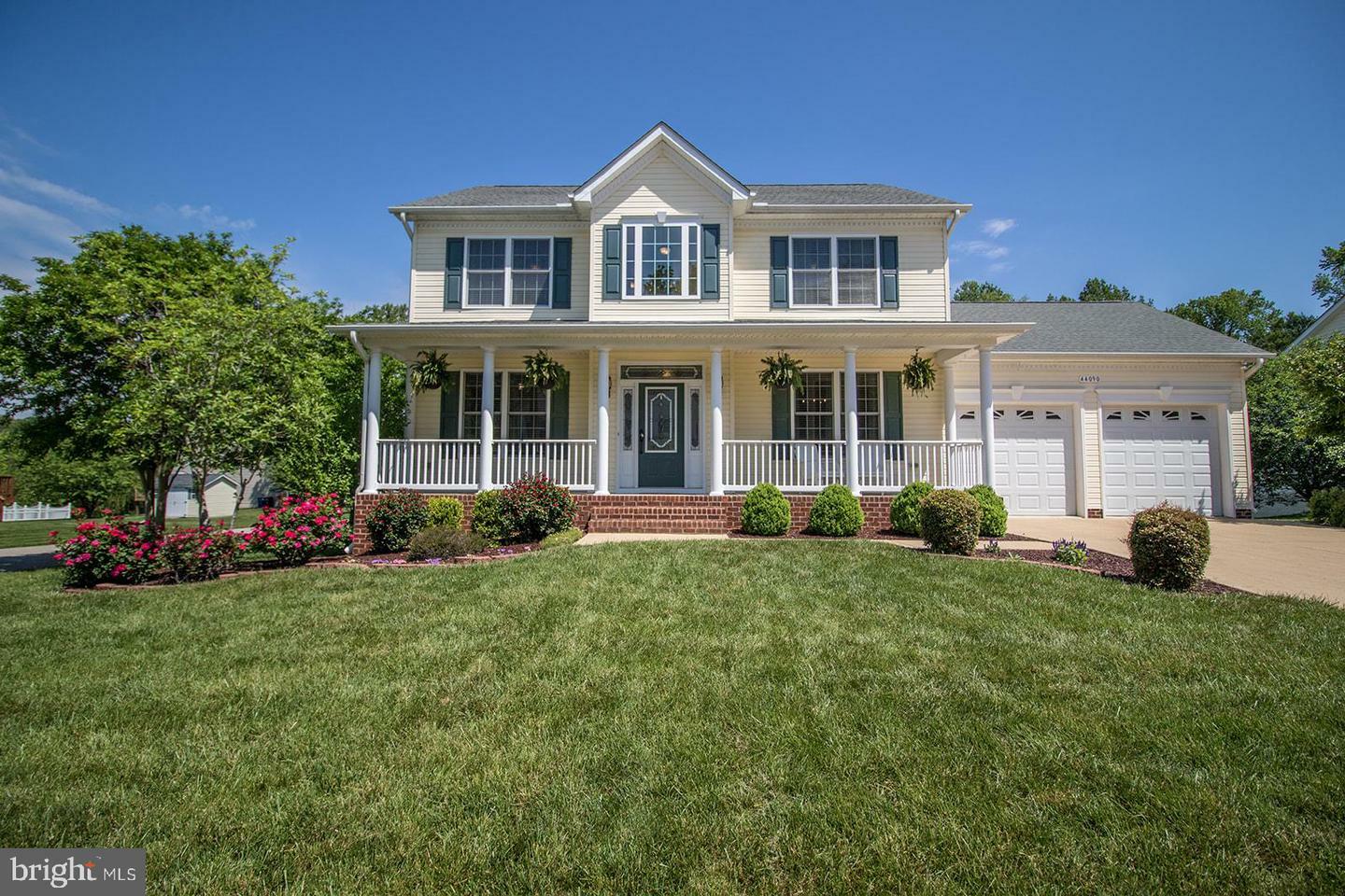 Property Photo: 44090 E Leola Court MD 20636