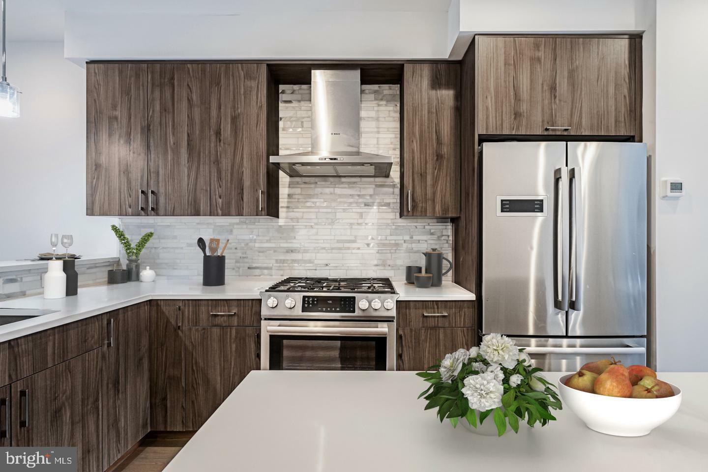 Property Photo: 634 N 5th Street 18 PA 19123