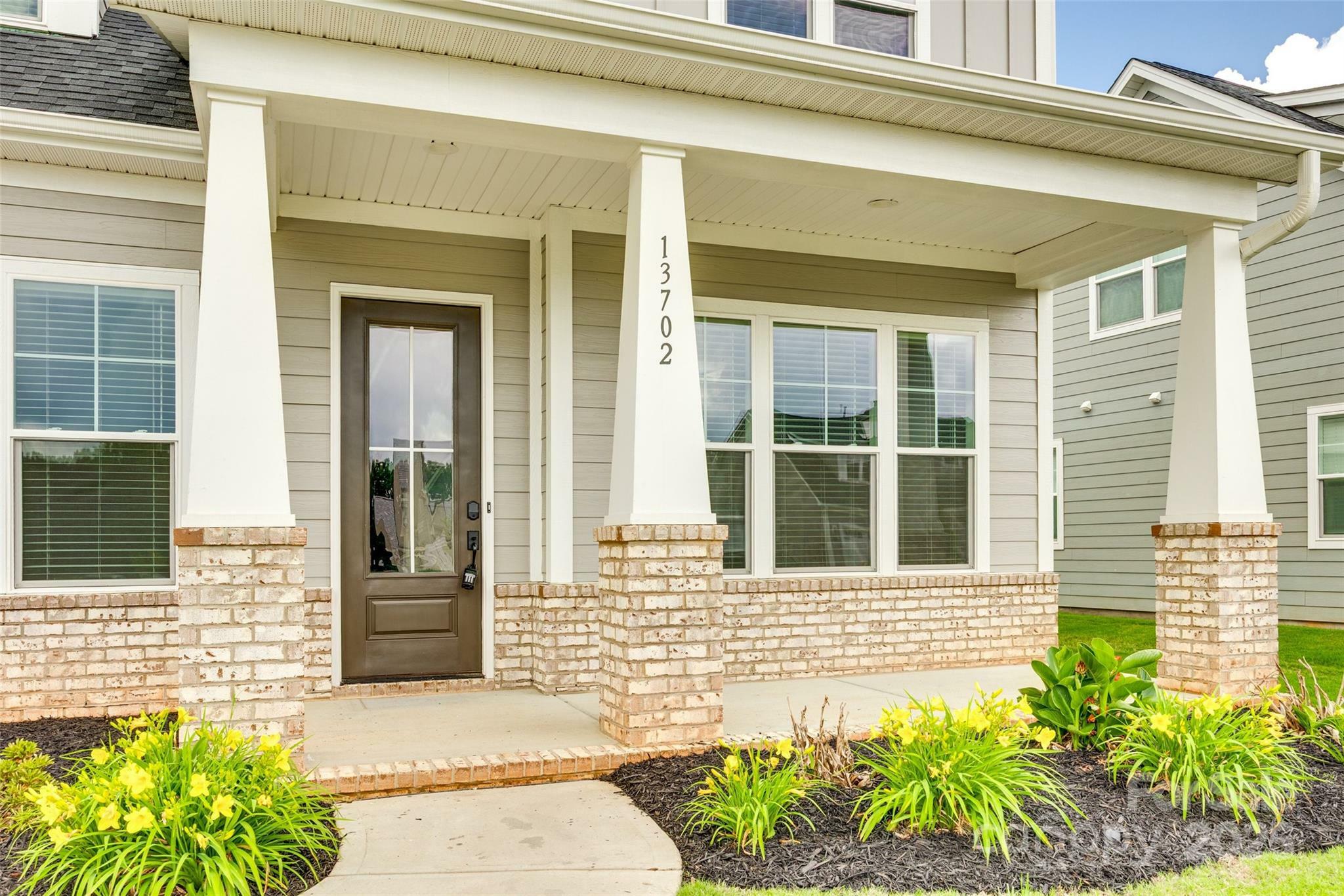 Property Photo: 13702 Tranquil Day Drive NC 28105