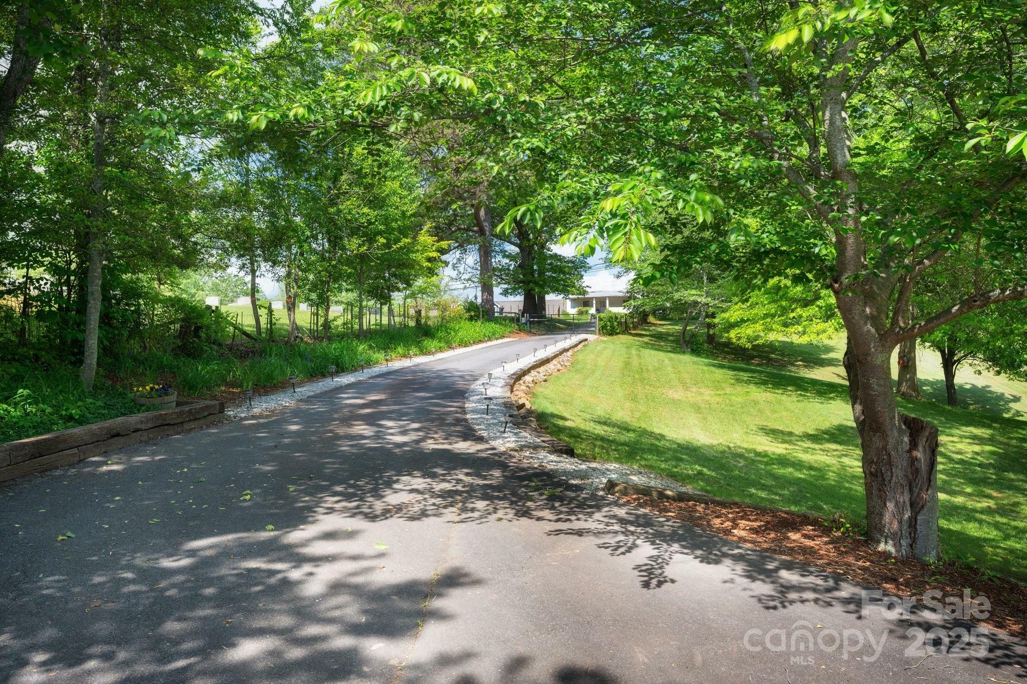 Property Photo: 1572 Alexander Road NC 28748