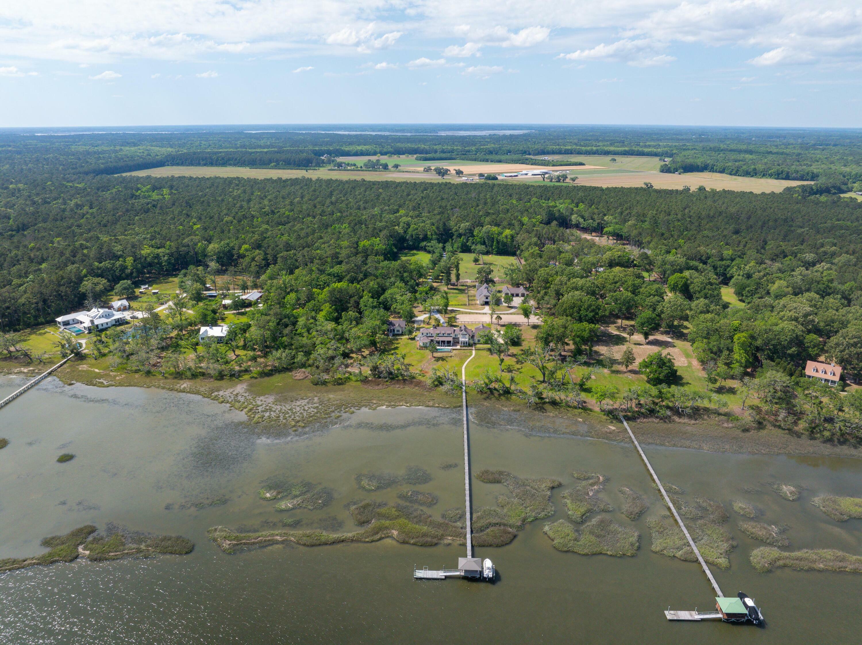 Property Photo: 4855 Retriever Road SC 29487