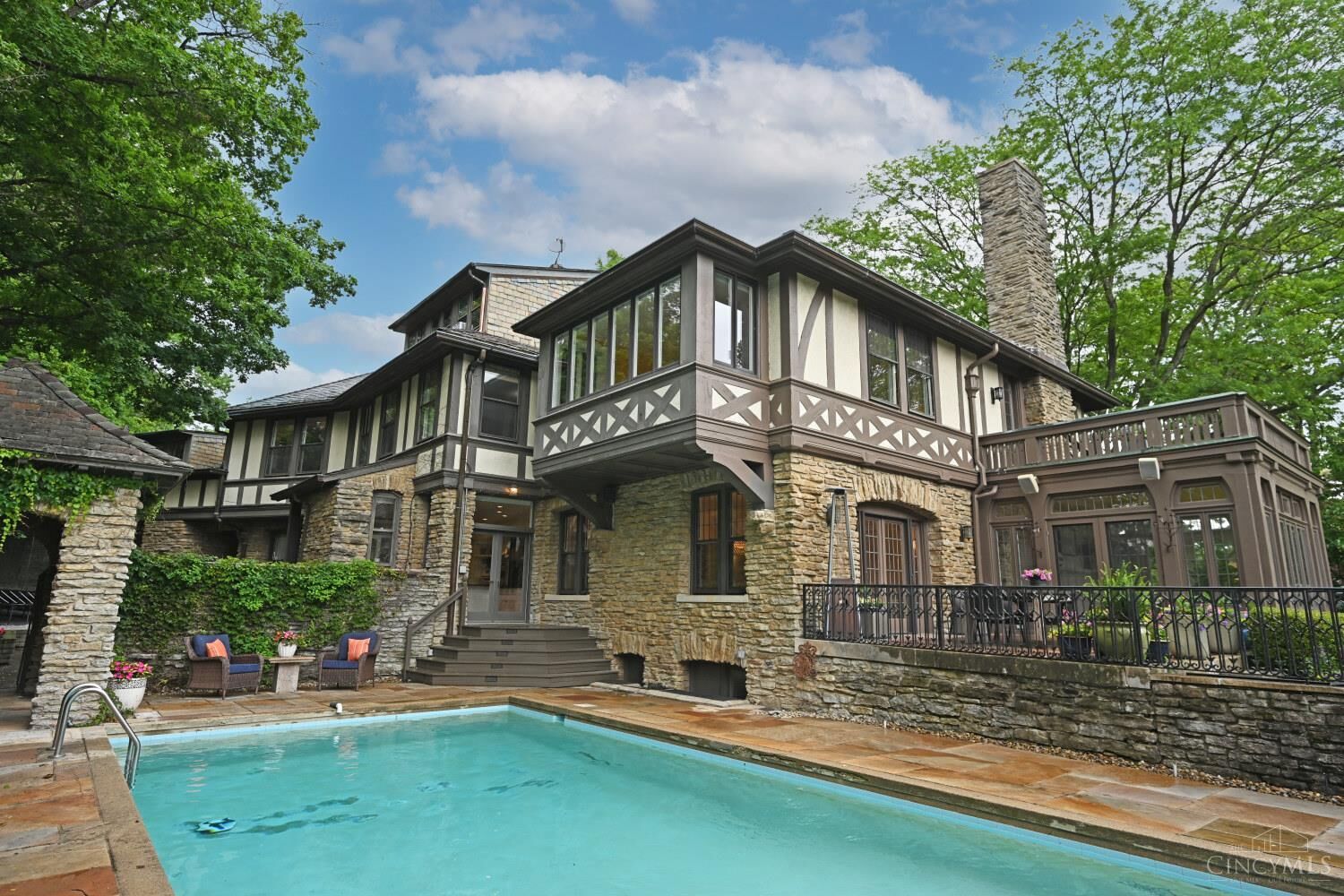 Property Photo: 1 Beech Crest Lane OH 45206