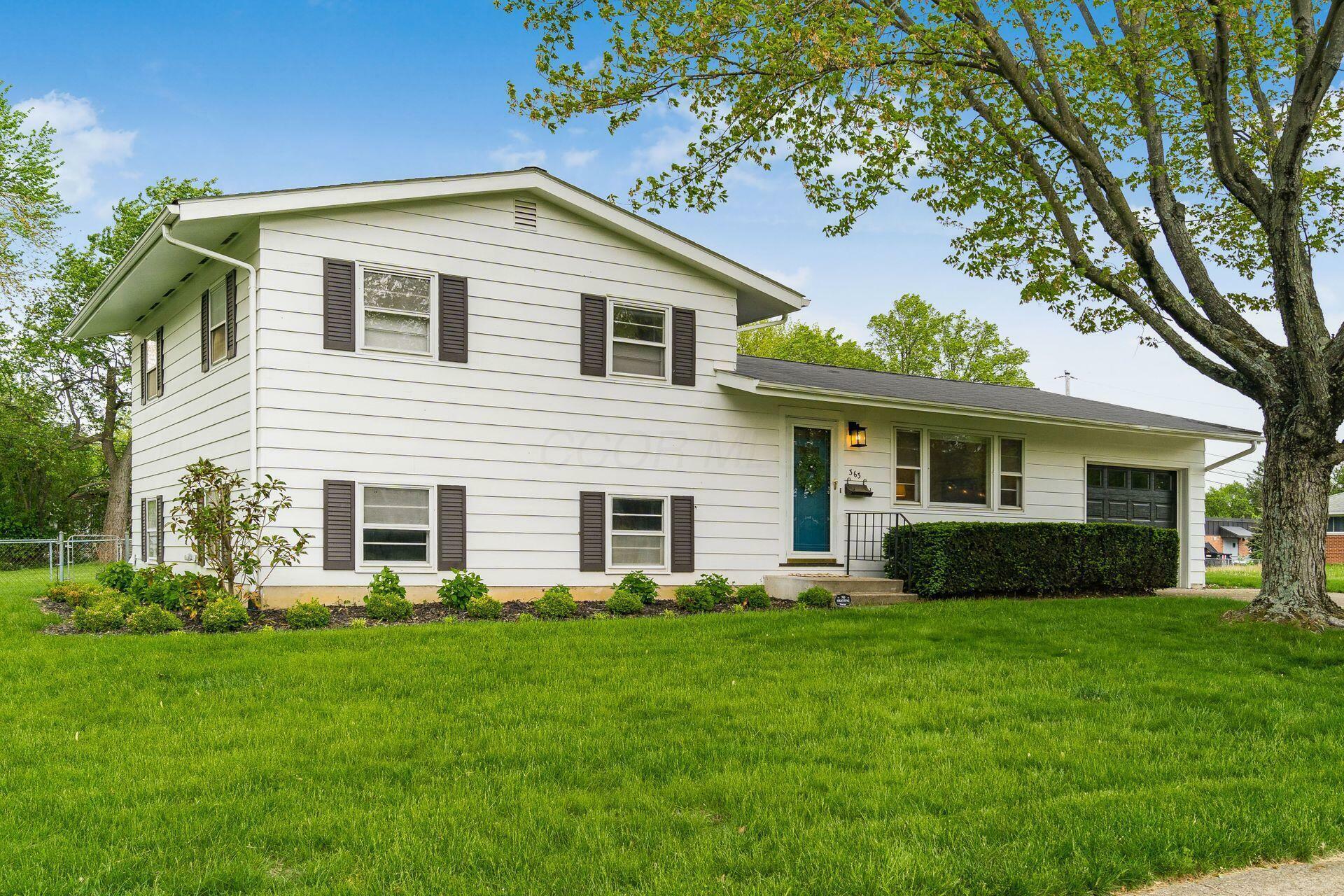Property Photo: 363 Cheyenne Drive OH 43081