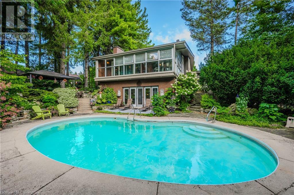 Property Photo:  111 Grandview Drive  ON N0B 1N0 
