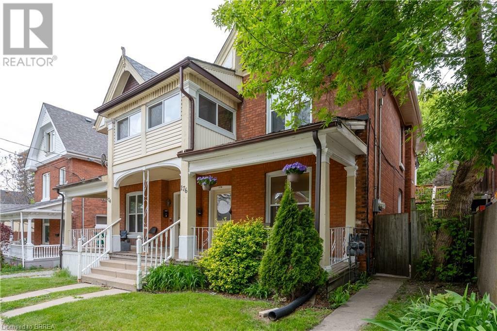 Property Photo: 174 Darling Street ON N3S 3W6
